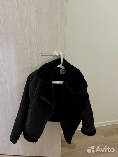 Stradivarius дубленка