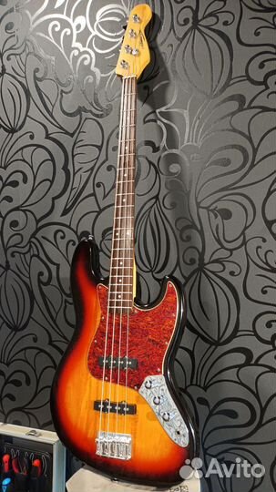 Бас-гитара Alina Pro (обмен/продажа)