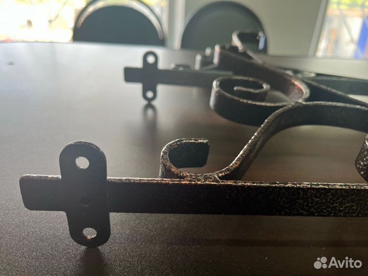 Усиленный кронштейн для кашпо