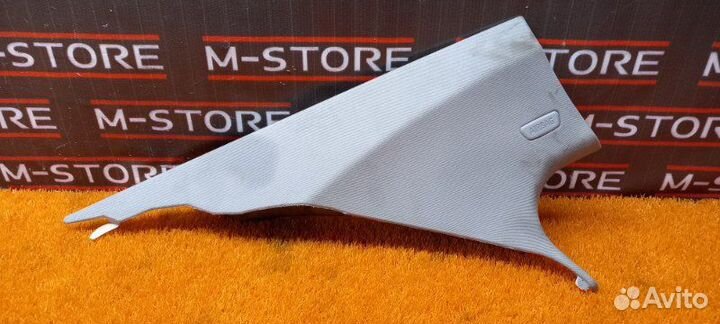 Обшивка стойки задняя левая Bmw 7-Series F01