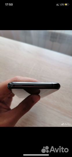 iPhone 11 Pro, 64 ГБ