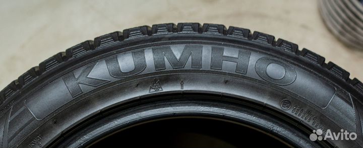 Kumho I'Zen KW31 205/55 R16 91R