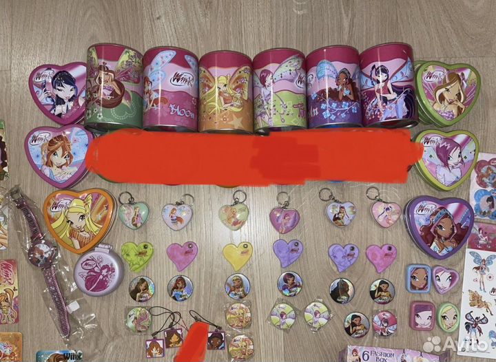 Вещи Винкс winx club коллекция брелки, баночки др