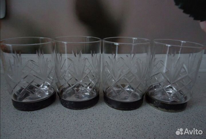 Хрустальное блюдо. Стаканы. Рюмки