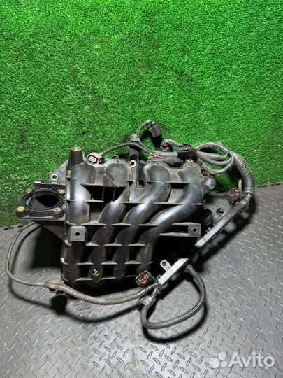 Коллектор впускной Volkswagen Golf 1.4 2001