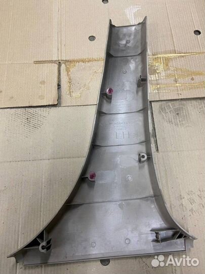 Центральная стойка кузова левая Toyota Gaia ACM10G