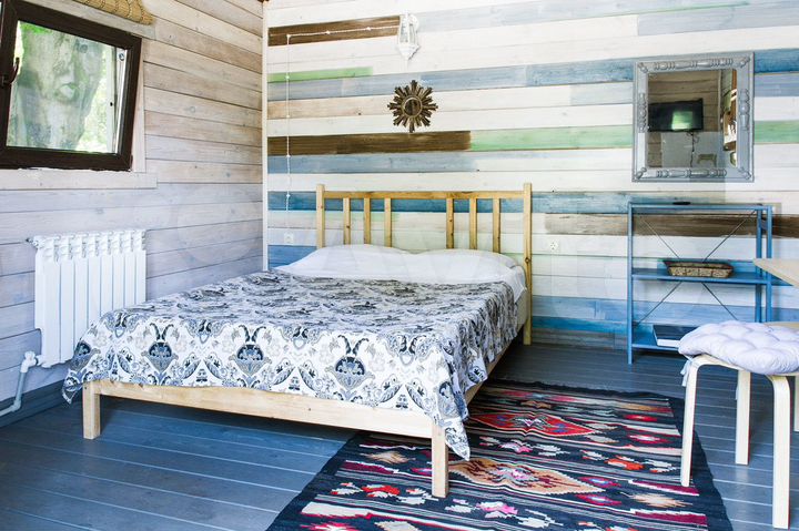 Дом 20 м² на участке 15 сот.