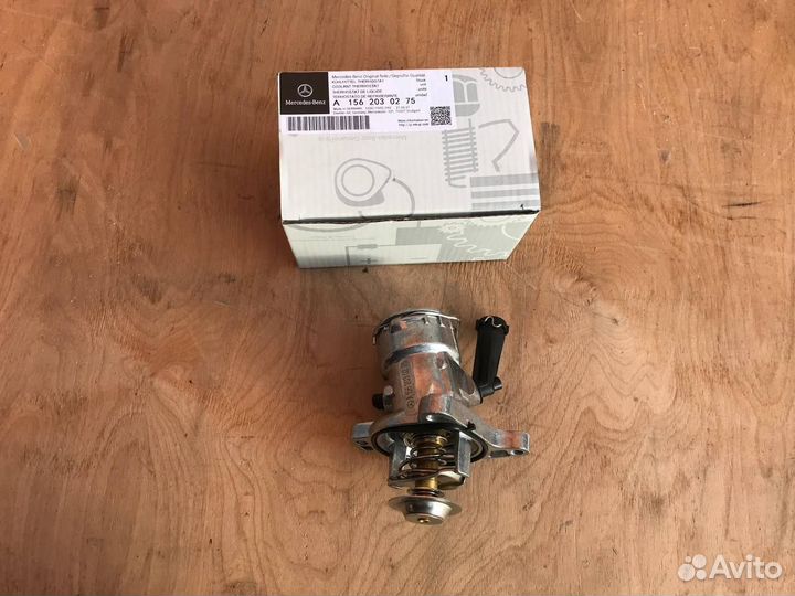 Термостат Mercedes M156 63 AMG A1562030275