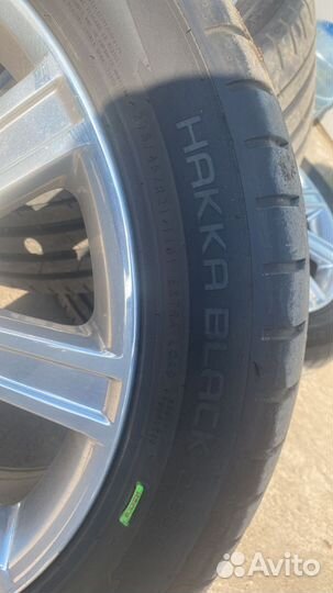R21 Nokian Tyres Hakka Black 2 SUV 275/45, PCD 5x120 DIA 72.6