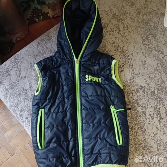 Жилетка для мальчика 104 110