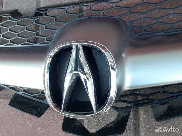 Решетка радиатора Acura MDX