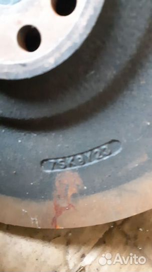 Двс isuzu NQR75 forvard ELF