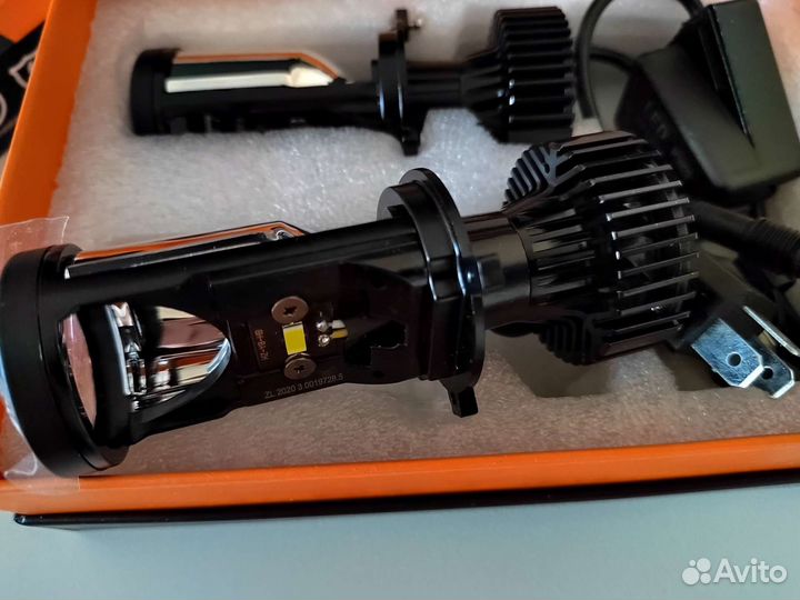 Автомобильные лампы с мини линзами Y6 Н4 (2шт.)