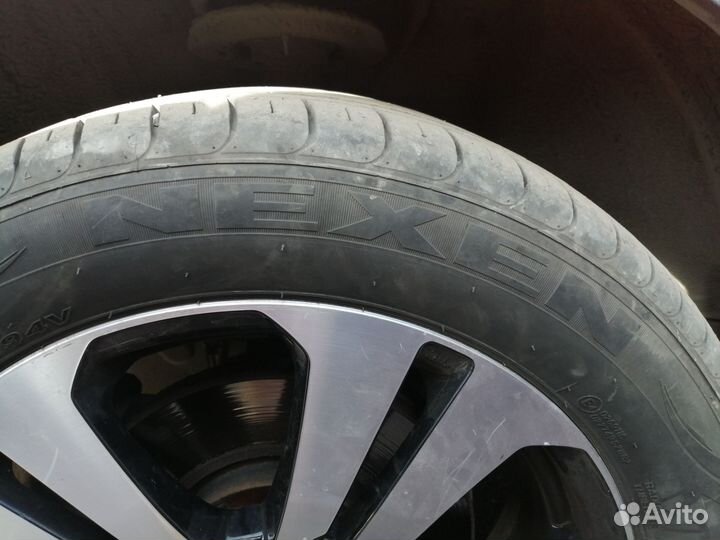 Nexen Radial A/T RV 215/55 R17 94V