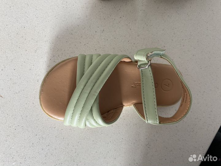 Сандали для девочки