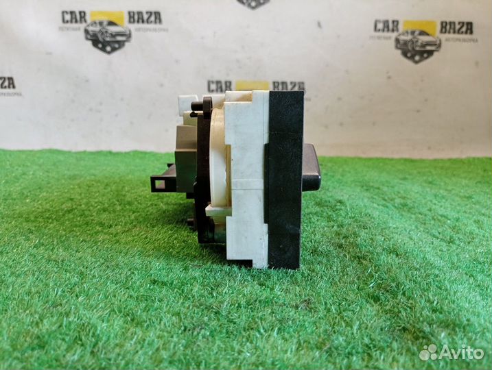 Блок управления климатом Opel Zafira