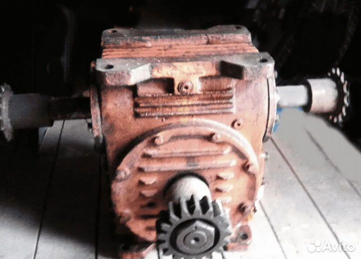 Тельферы /Редукторы / лот ogdmj 52450