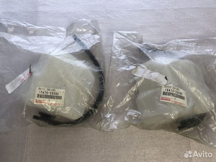 Бачок расширительный toyota camry CV30 1647020080