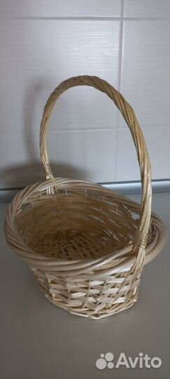 Корзина плетеная
