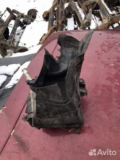 Дополнительный радиатор охлаждения двигателя VAG