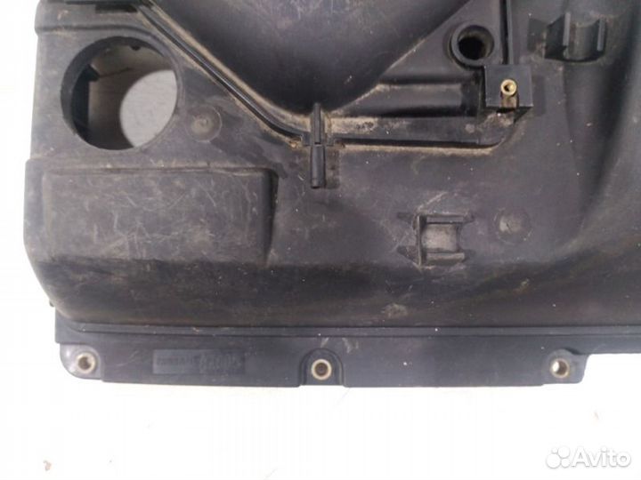 Корпус воздушного фильтра Nissan Note E11 2006