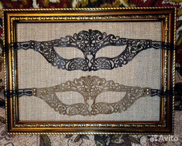 Маска маскарадная