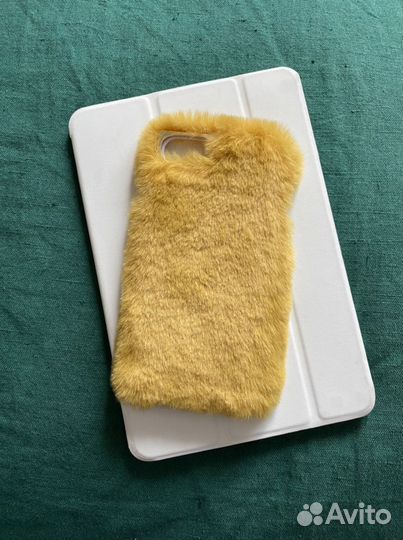 Чехол на iPhone 7