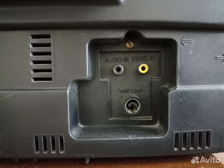 Телевизор бу Sony Trinitron