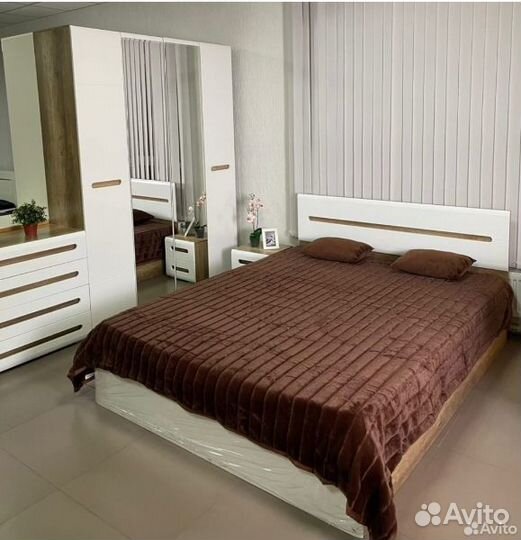 Кровать Наоми