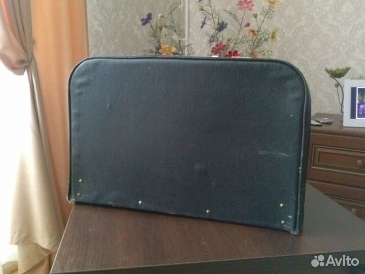 Швейная машинка Чайка 134