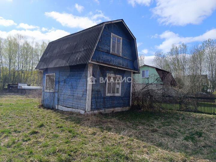 Дача 50 м² на участке 10 сот.