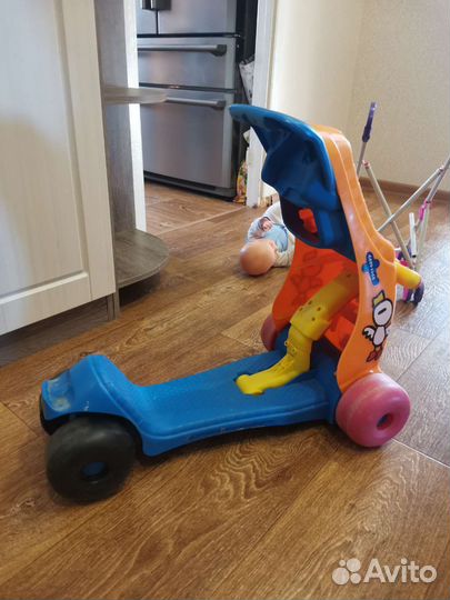 Машинка каталка, самокат детский