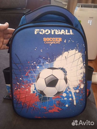 Школьный рюкзак