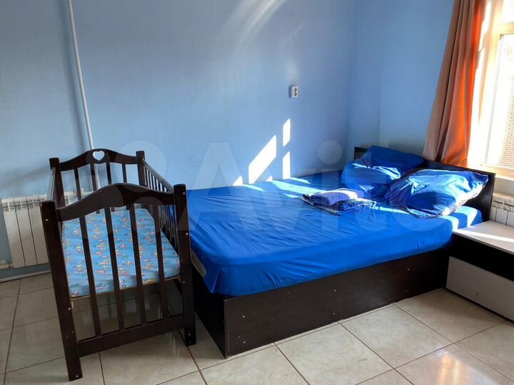 Комната 20 м² в 3-к., 1/1 эт.