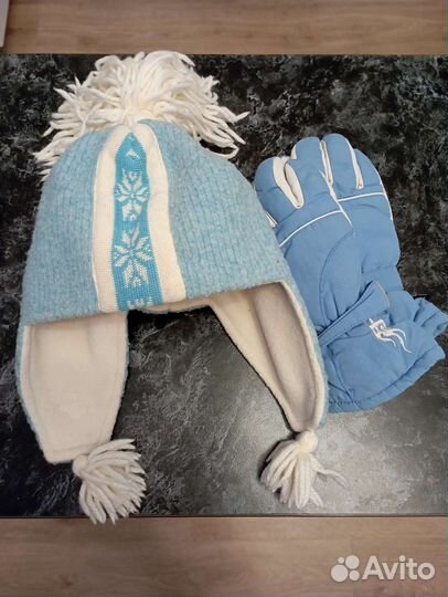 Шапка и перчатки горнолыжные