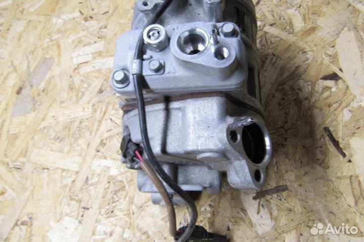 Компрессор кондиционера BMW X5 F15