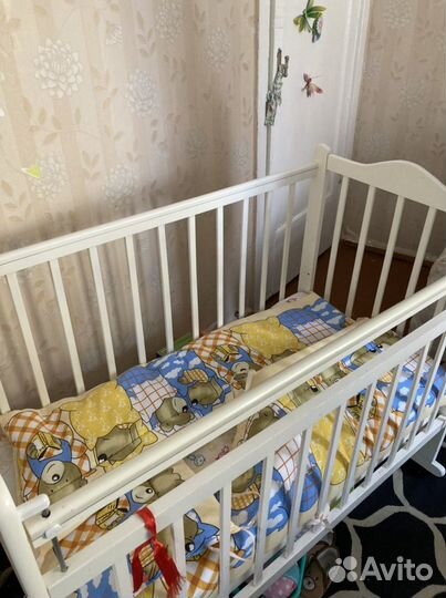 Детская кроватка