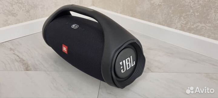 JBL Boombox 2