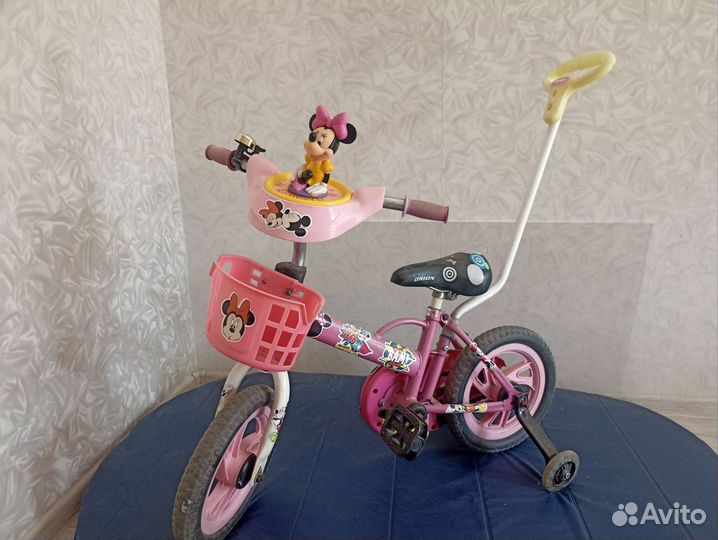 Велосипед детский с ручкой на 1.5-4 лет