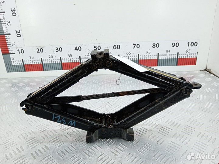 Домкрат для Opel Astra H 24423568