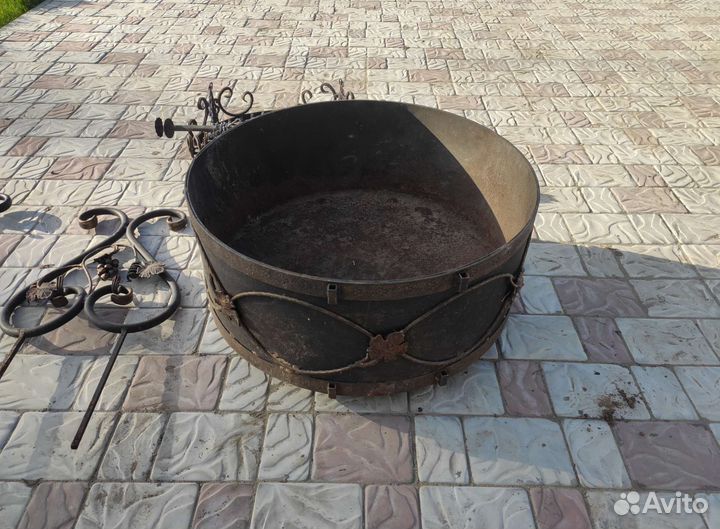 Чан с решеткой, мангал