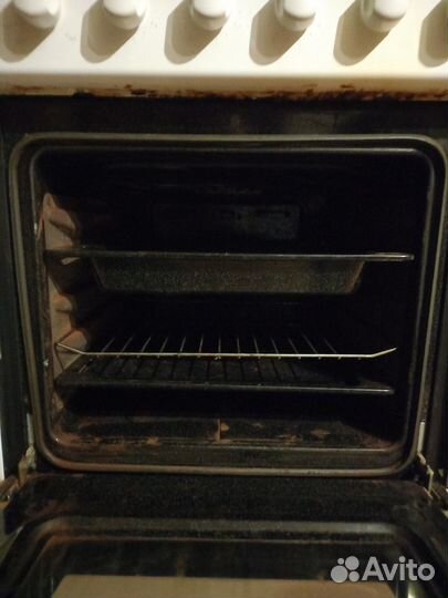 Электроплита стеклокерамика с 4-мя конф