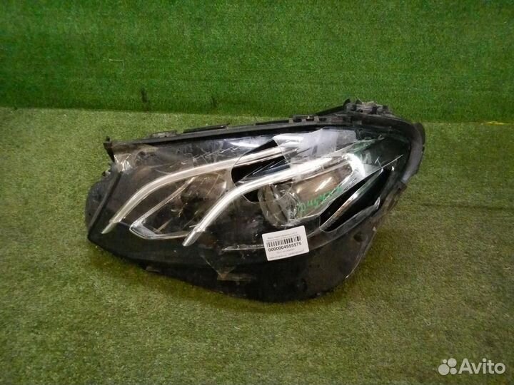 Фара левая Mercedes-Benz E-Class