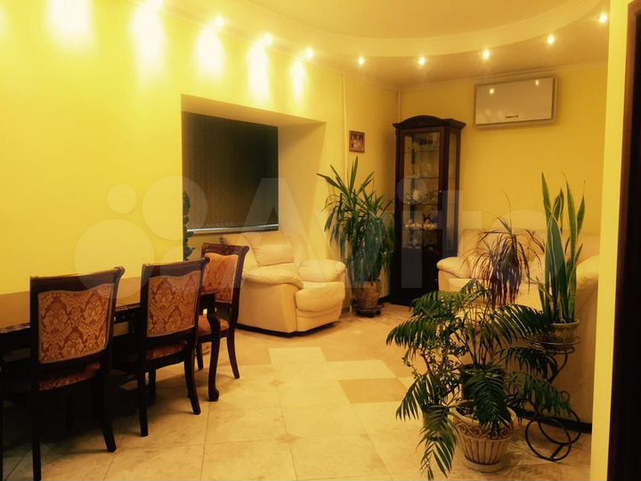 4-к. квартира, 92,5 м², 1/5 эт.