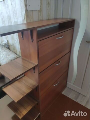 Продам обувницу