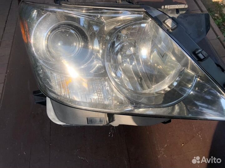 Передние фары на lexus 570
