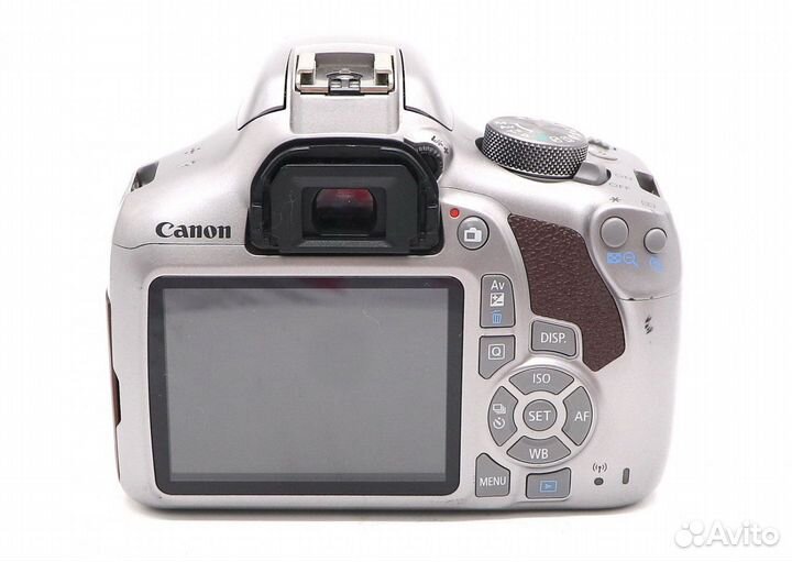 Canon EOS 1300D body silver (пробег 9000 кадров)