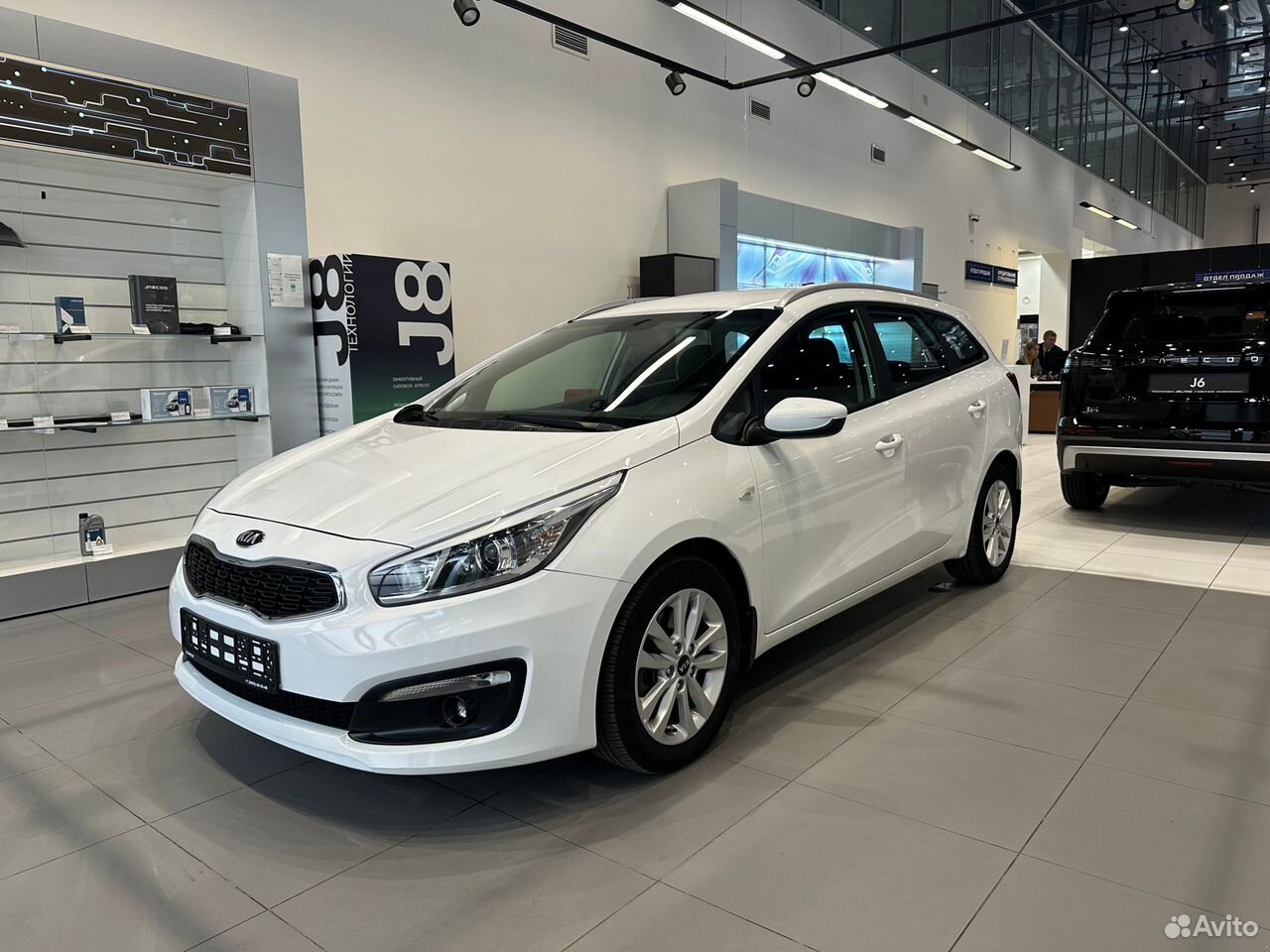 Kia Ceed 1.6 AT, 2017, 108 200 км