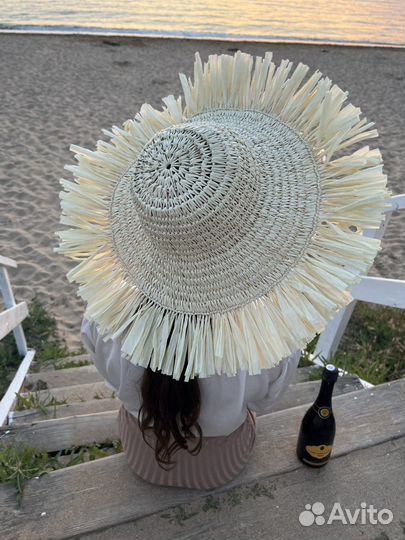 Шляпа пляжная ручной работы