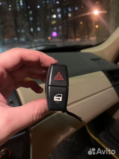 Кнопка аварийки BMW x3 e83